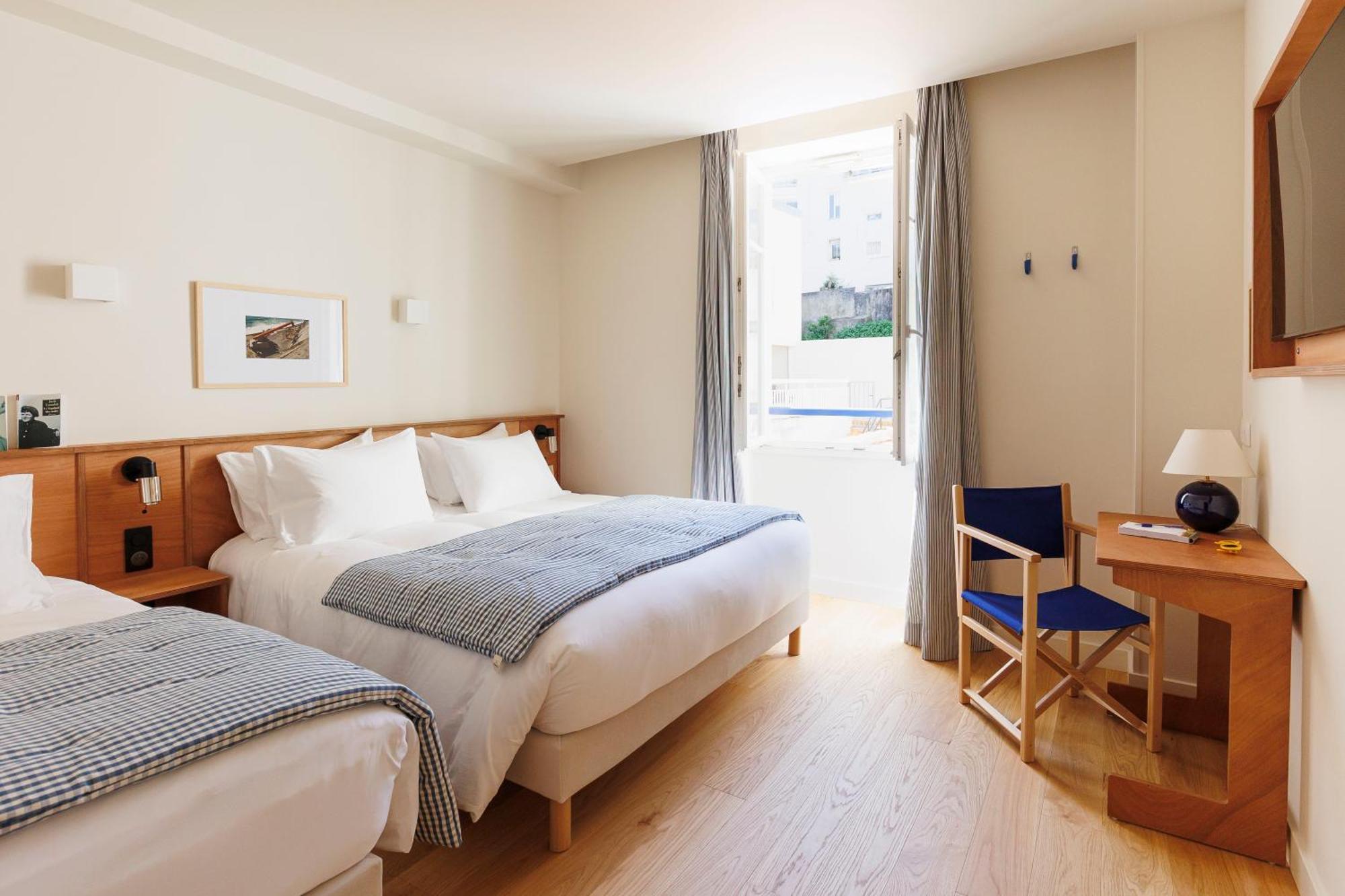 Alfred Hotels Port-Vieux Biarritz Exterior photo
